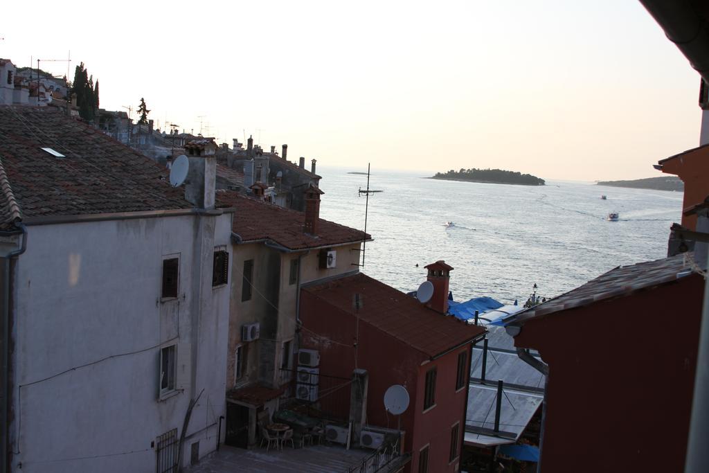 Apartment Atelier Scalinata Rovinj Habitación foto